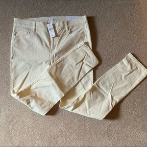 👖LOFT modern skinny corduroy jeans in cream 👖